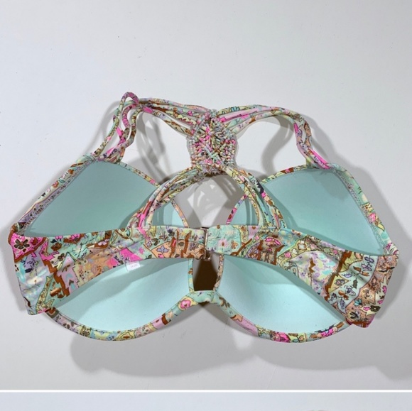 Victoria secret swimming suit top - Picture 2 of 2